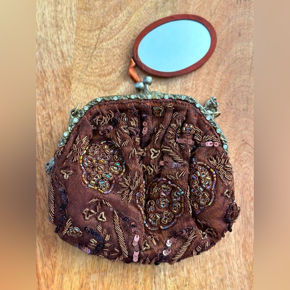 Vintage style beaded evening purse - Picture 3 of 3